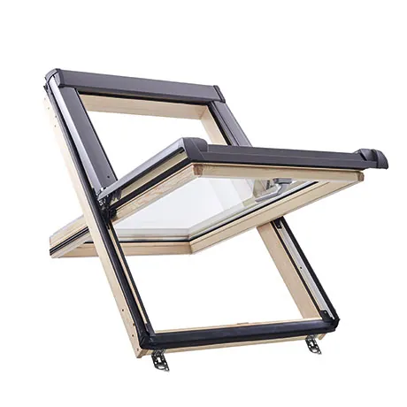 ROTO Designo R45 H из дерева